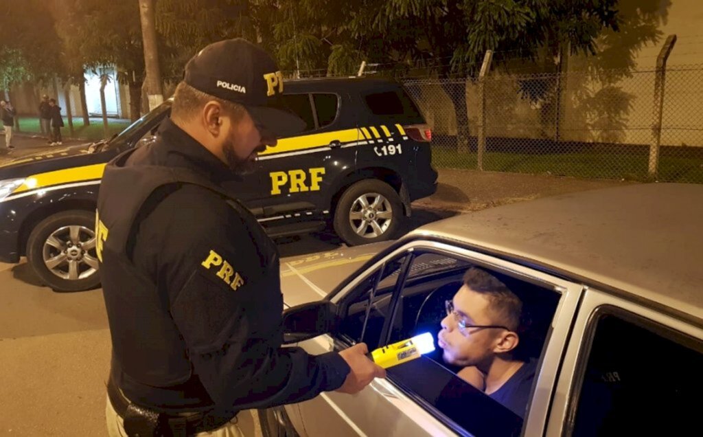 PRF realiza Operação Proclamação da República