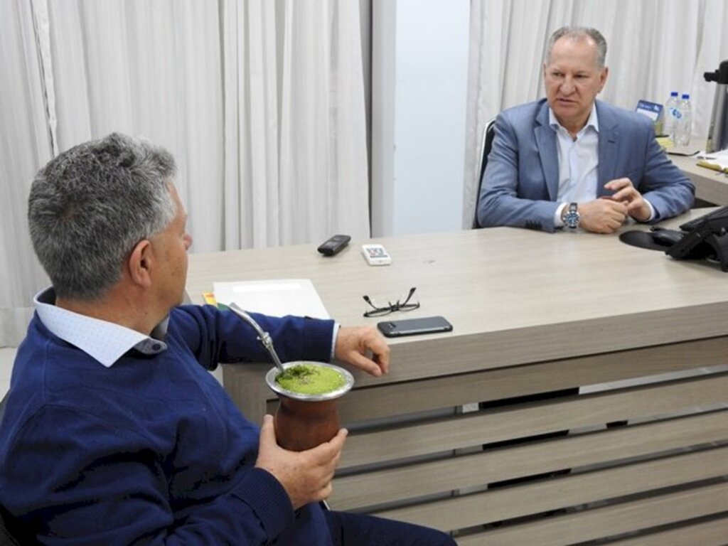 Trevisan reassume Administração Municipal