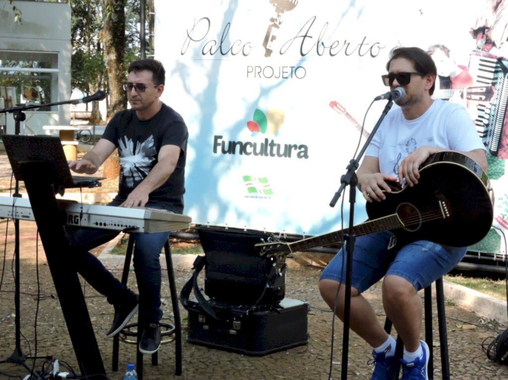 Inicia temporada de verão do Palco Aberto