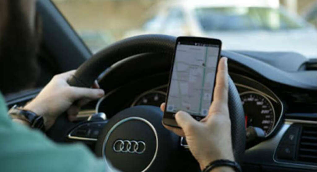 Motoristas admitem uso do celular ao dirigir