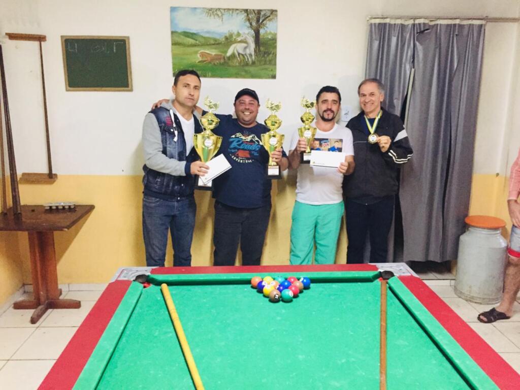 São José do Cedro realiza final da sinuca