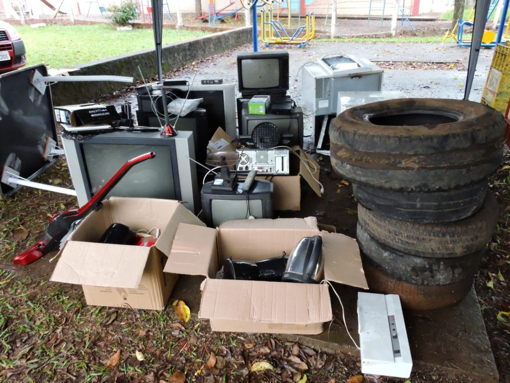 Prefeitura recolhe mais de 400 kg de materiais