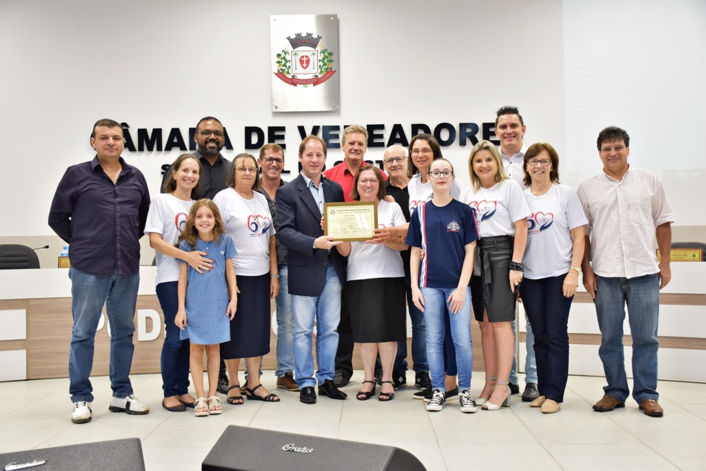 Câmara presta homenagem ao JMJ