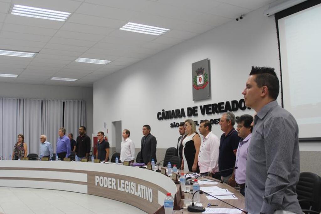 Câmara atende determinação da Justiça