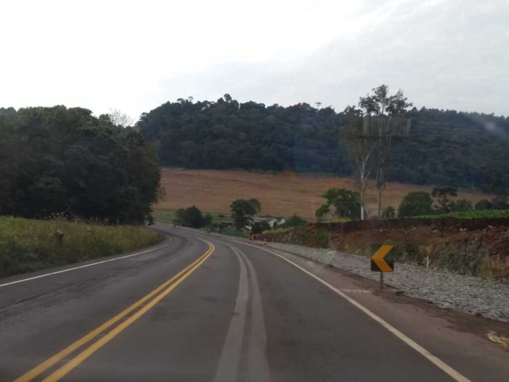 Detonações prosseguem na rodovia BR-282