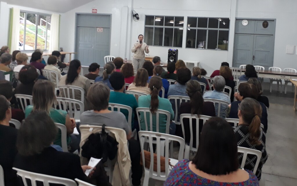 Secretaria e Clubes de Mães definem calendário