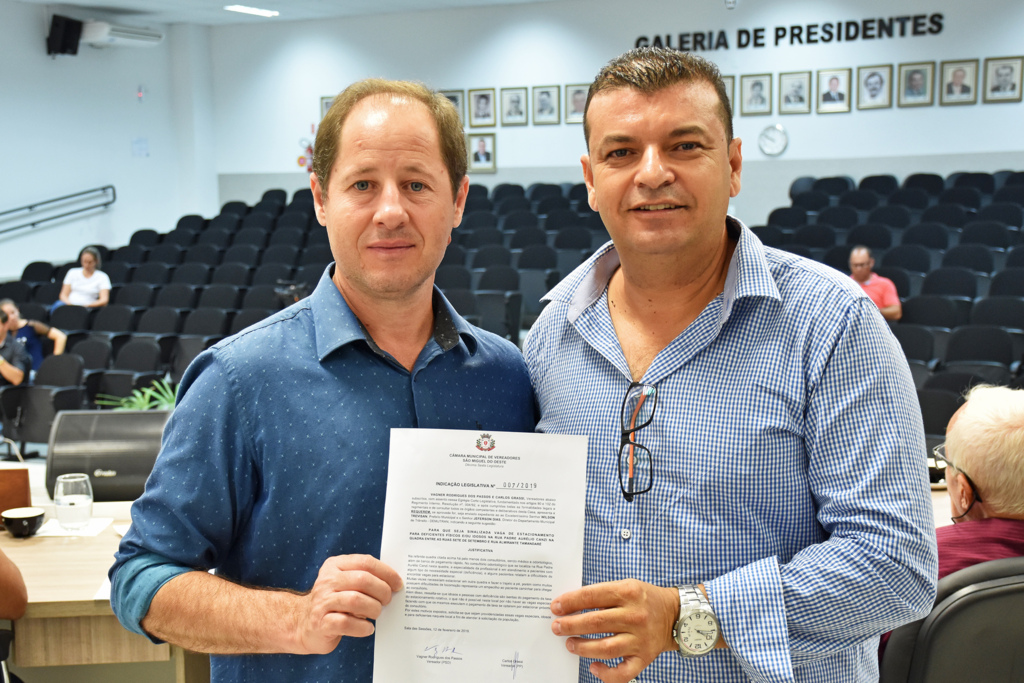 Vereadores pedem por demarcações de vagas