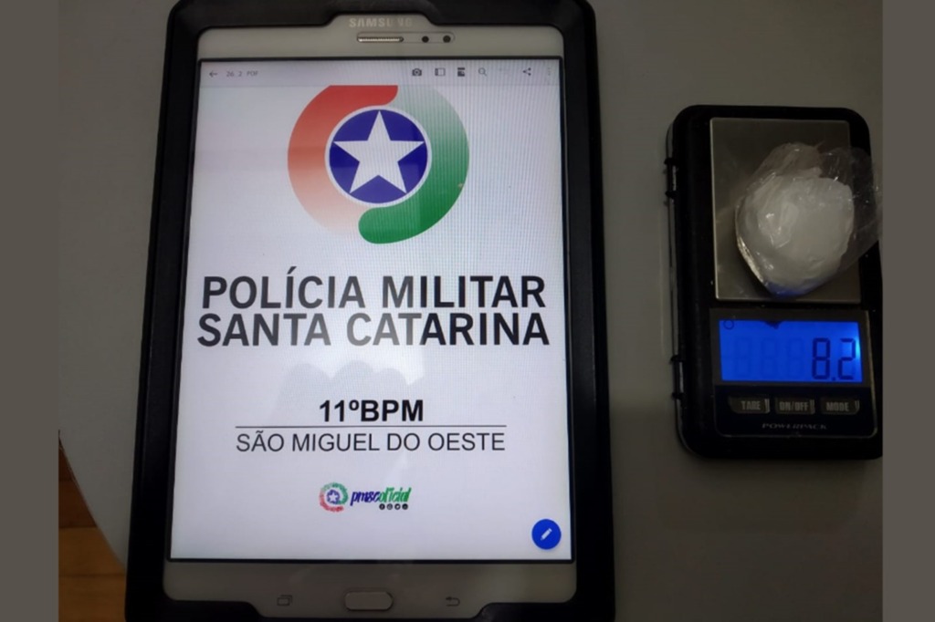 Homens são presos por tráfico em SMOeste