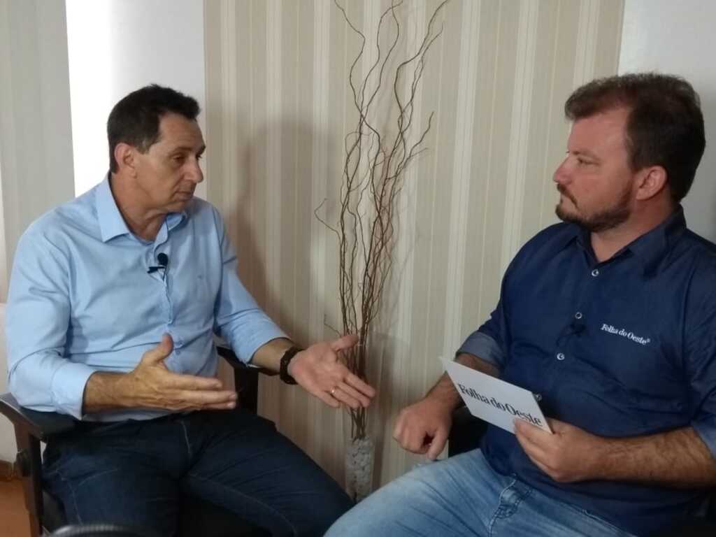 Deputado participa de Folha do Oeste Entrevista