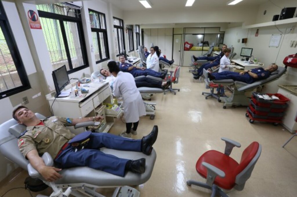 Corpo de Bombeiros participa de doação de sangue coletiva