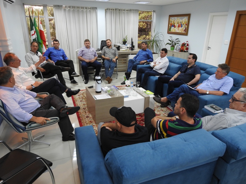 Prefeito reúne Conselho das Entidades