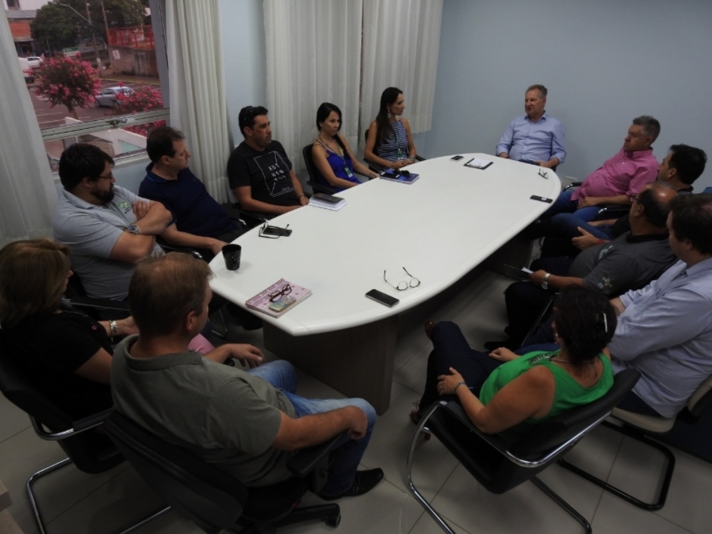 Prefeito anuncia mudanças na equipe