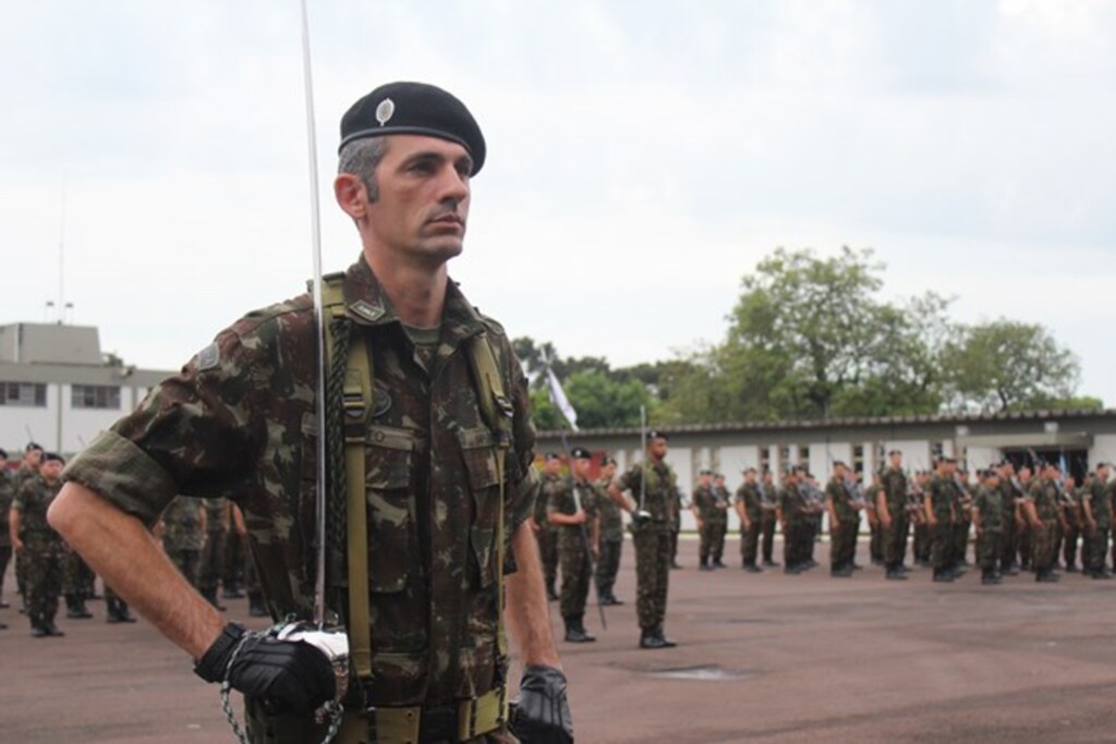 14º RC Mec lança selo comemorativo