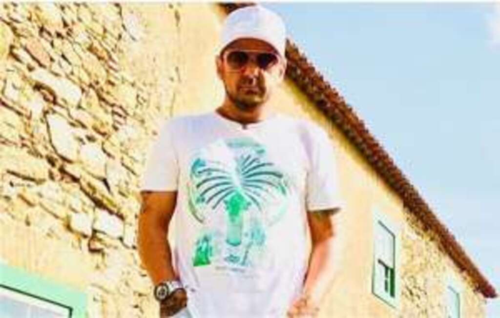 Domingo tem Palco Aberto com Juca Bala