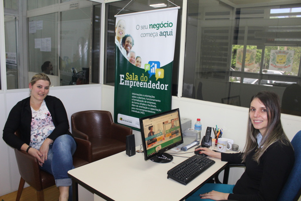 Sala do Empreendedor formaliza 20 empresas