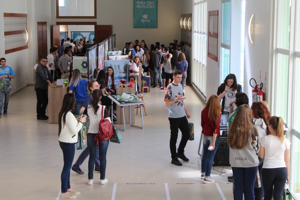 Unoesc promove a Feira das Profissões