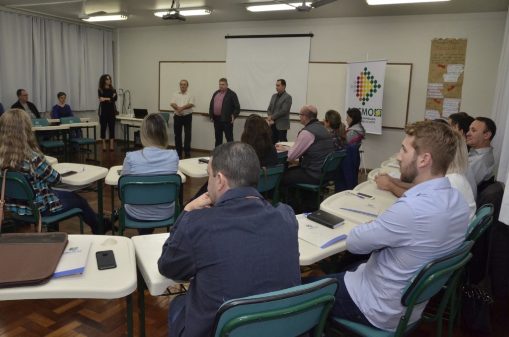 Inicia curso de Gestão de Negócios em SMOeste