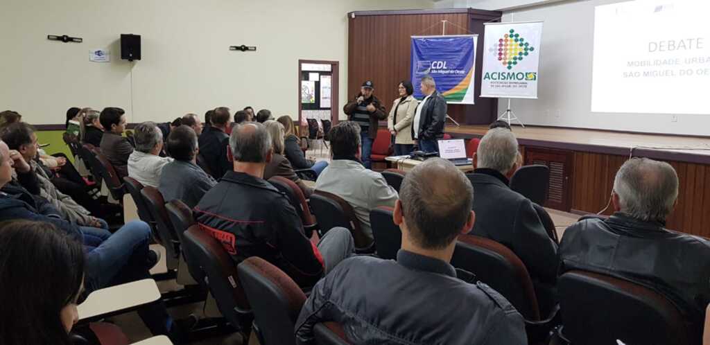 Entidades debatem sobre mudanças no trânsito