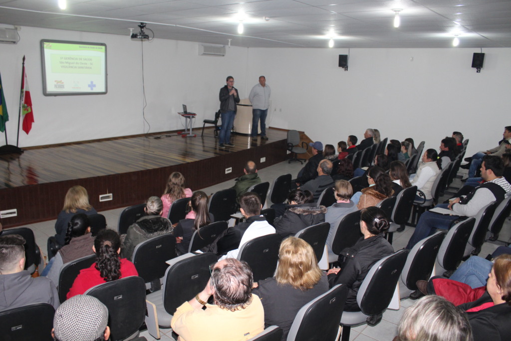 Vigilância Sanitária realiza palestra em SJCedro