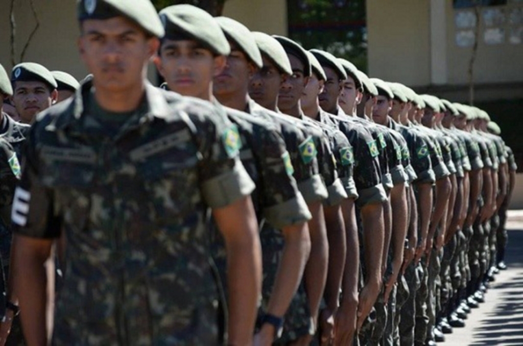 Jovens alistados devem se apresentar no 14º RCMec