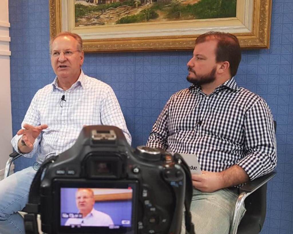 Folha do Oeste Entrevista conversa com Trevisan