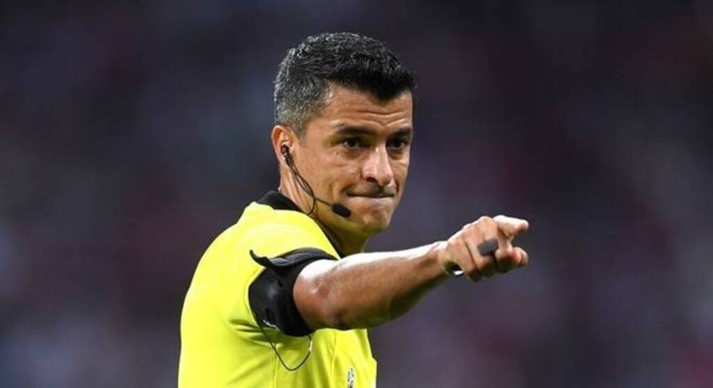 Árbitro brasileiro pode apitar a final