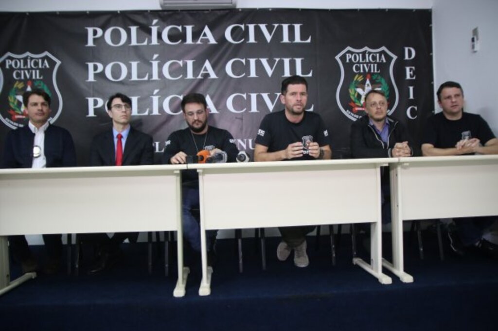 Em operação, Polícia Civil de SC prende 15 pessoas