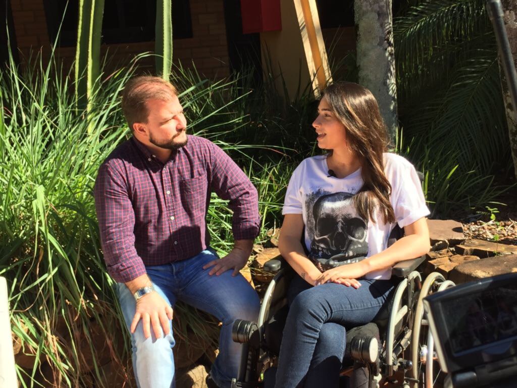 Lais Souza participa do Folha do Oeste Entrevista