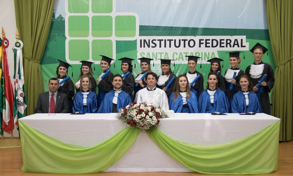 Formada a primeira turma de nível superior do IFSC