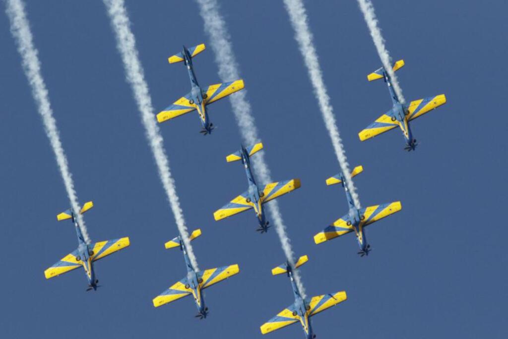 Prefeito confirma apresentação da Esquadrilha da Fumaça