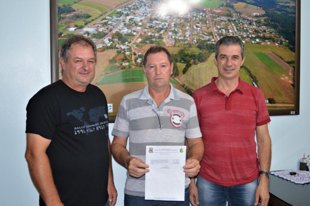 Câmara de Vereadores devolve recursos ao Executivo