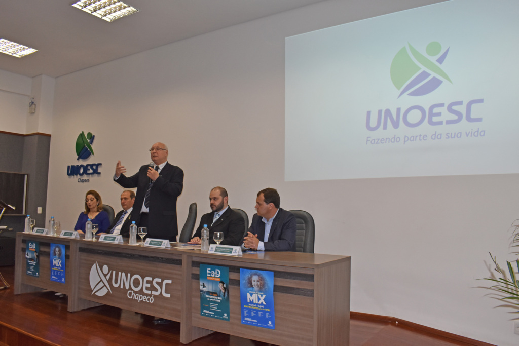 Unoesc lança a Graduação Mix