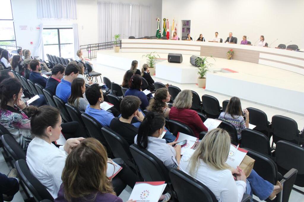 Hoje tem Simpósio Regional Sobre HIV/Aids e Hepatites Virais