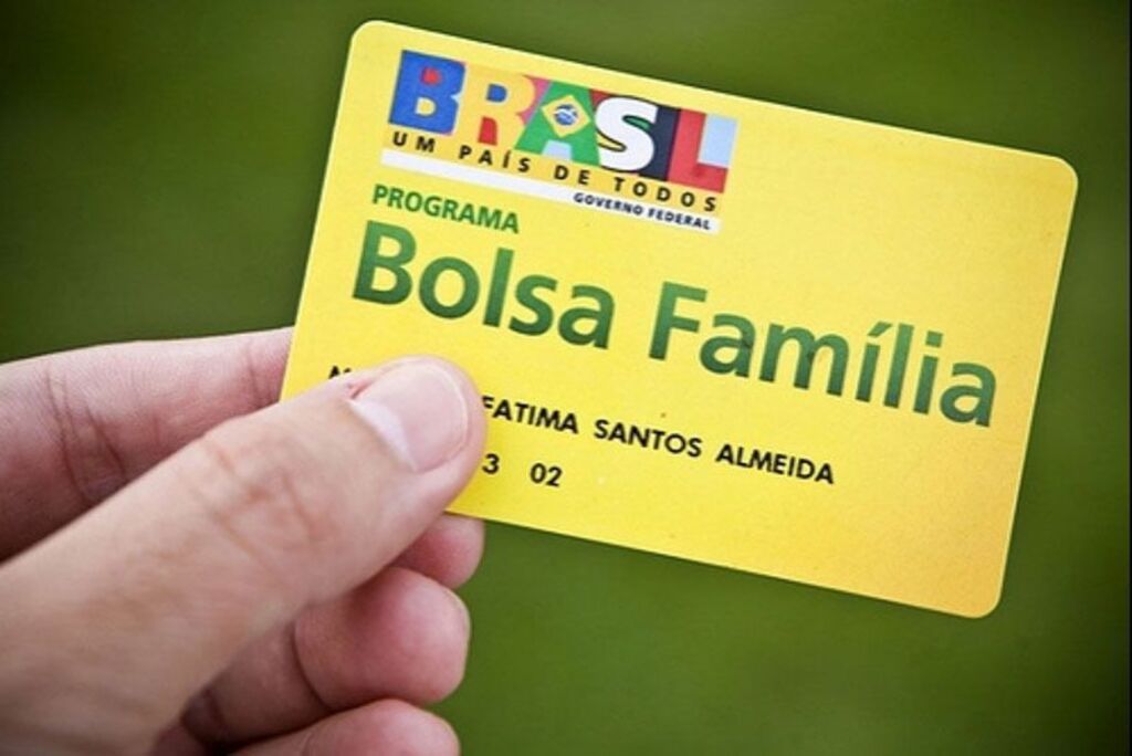 Governo lança hoje programa para beneficiários do Bolsa Família