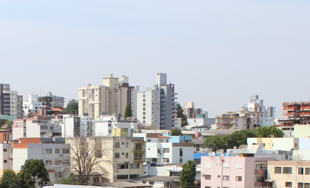 Defesa Civil emite alerta de temporal em Santa Catarina
