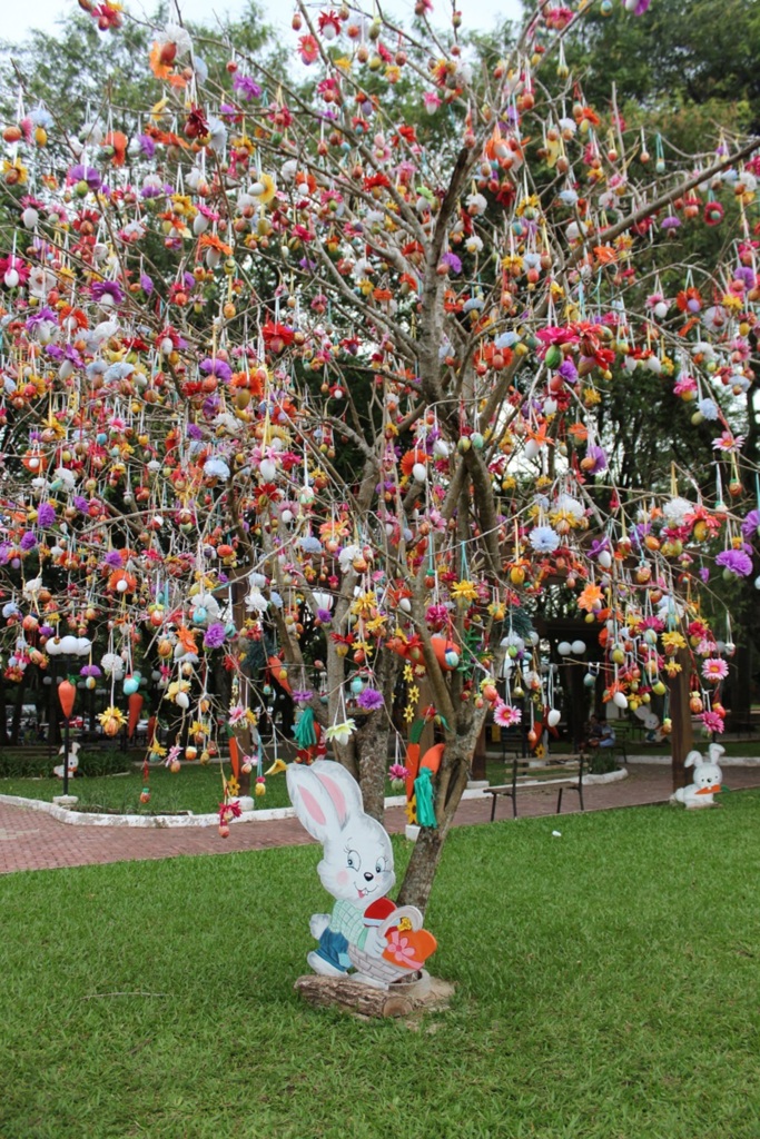 Hoje é dia de celebrar a Páscoa