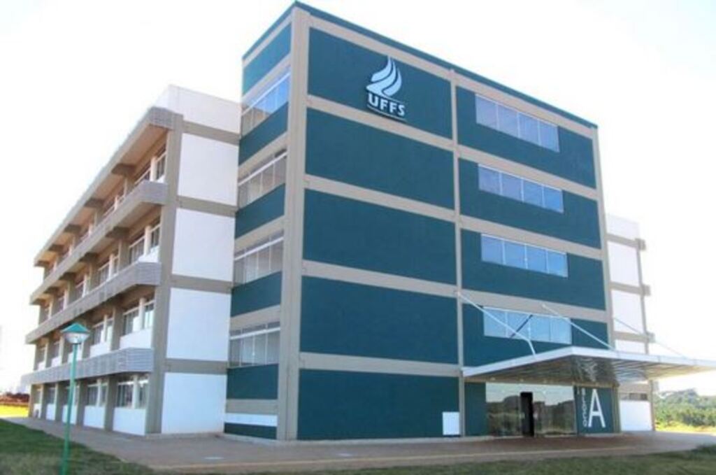 Mec autoriza curso de medicina no campus da UFFS de Chapecó