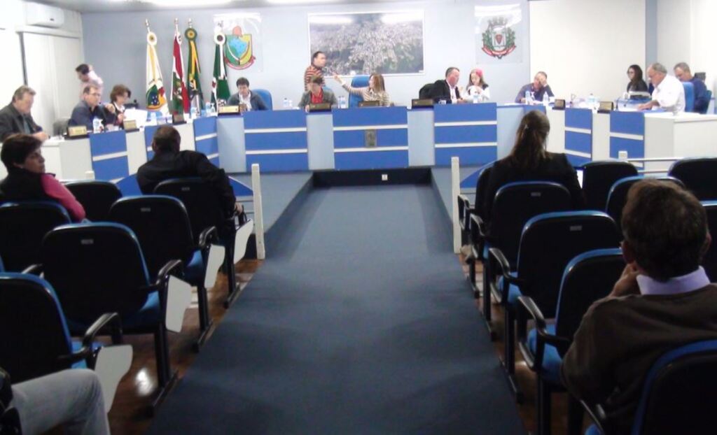 Vereadores de São Miguel aprovam projeto de lei que estabelece regras para a concessão de incentivos