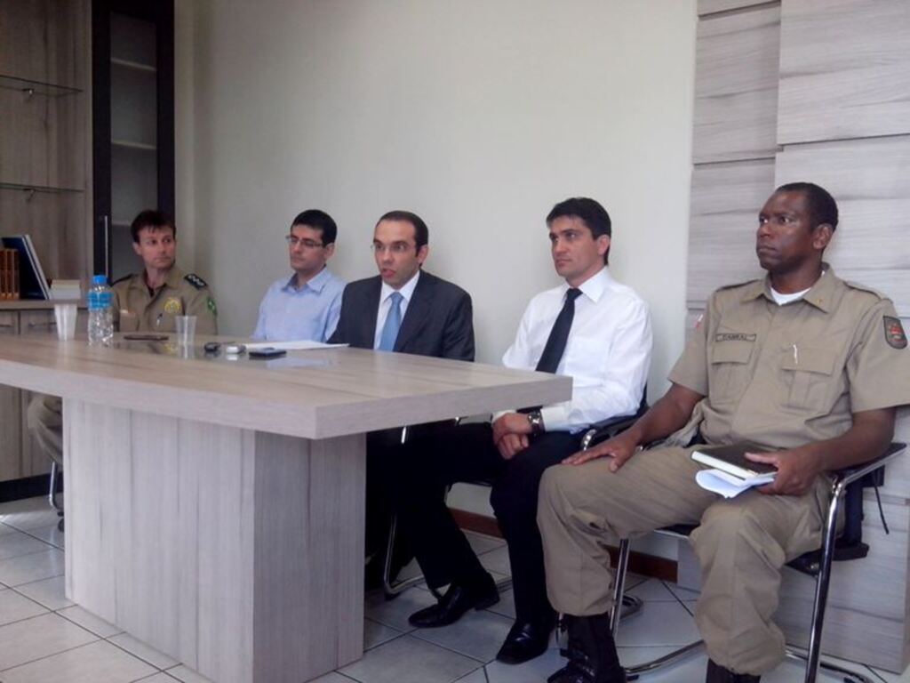 Liange Gattermann-Folha do Oeste - 