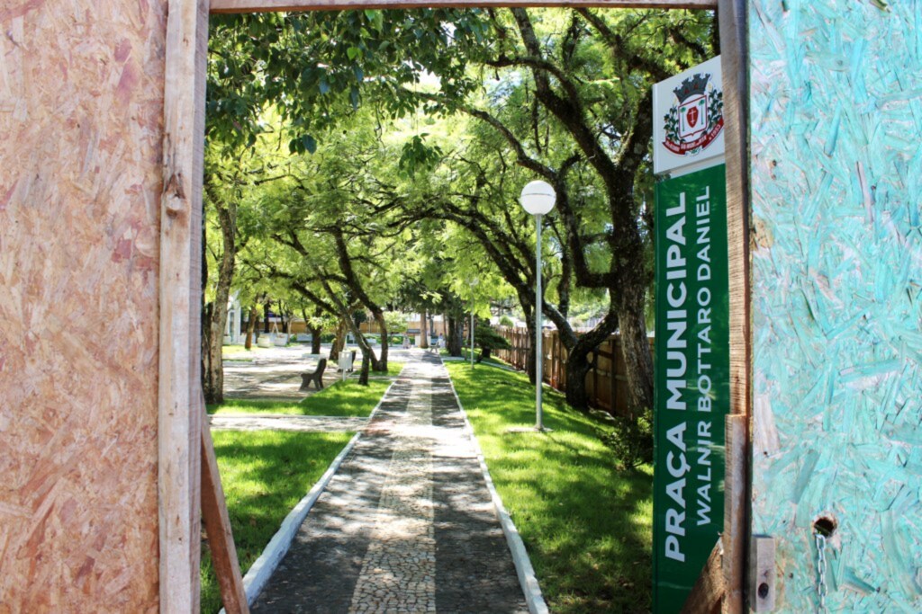 Praça Walnir Bottaro Daniel logo poderá ser visitada