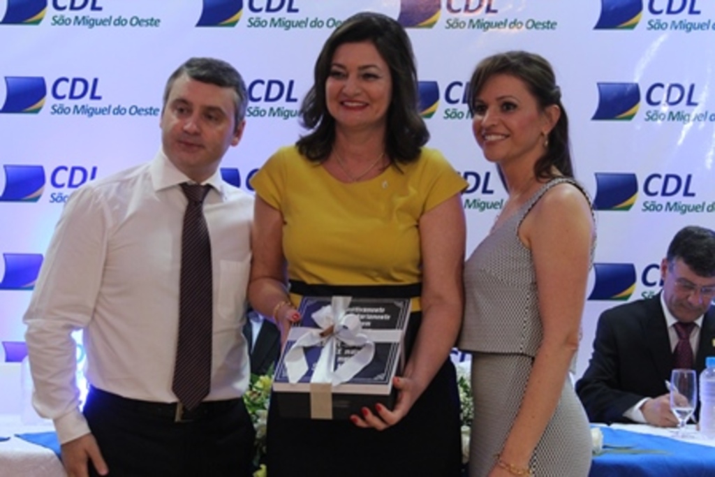 CDL de São Miguel empossa nova diretoria