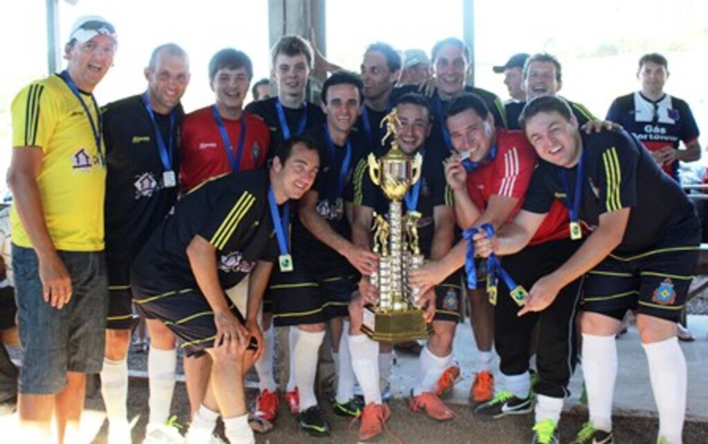 Definidos os campeões do Futebol Suíço de Descanso