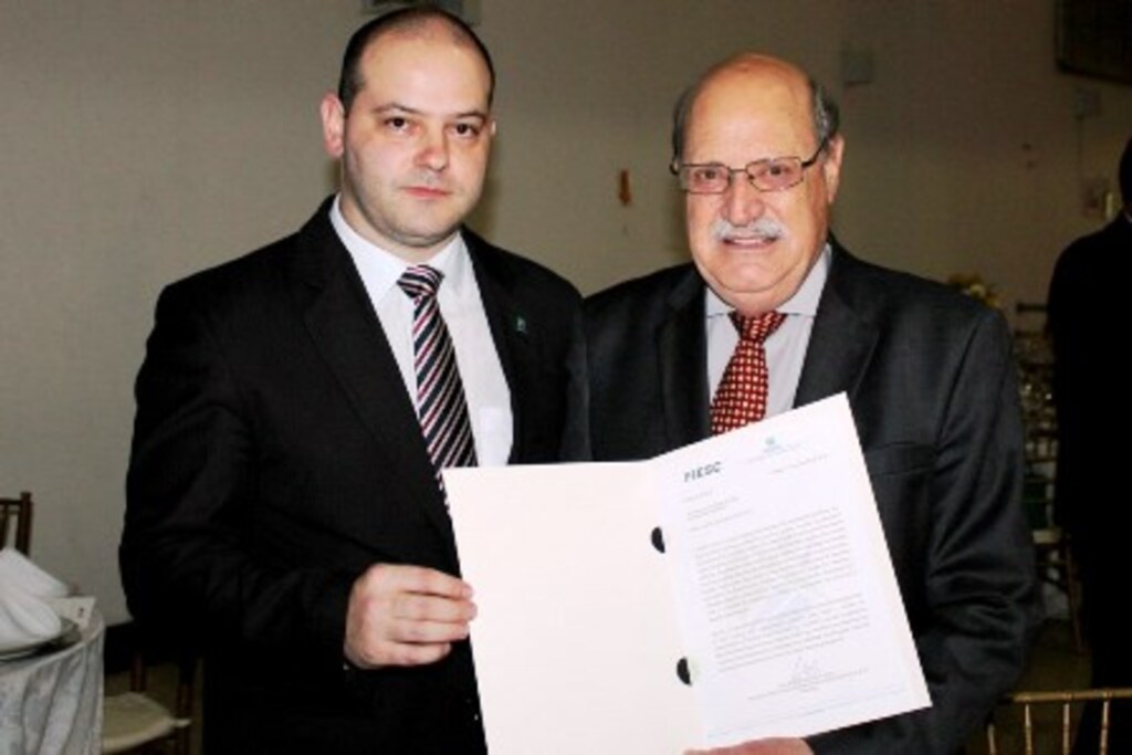 MB Comunicação Empresarial/Organizacional - 