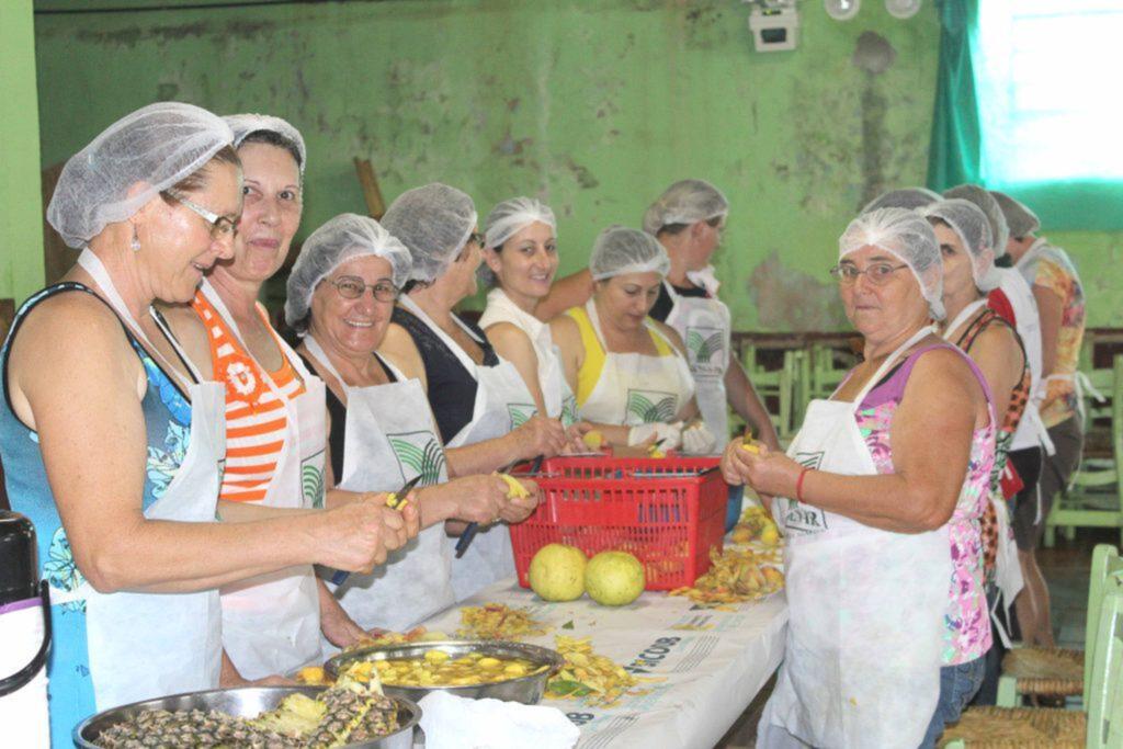 Conservas são tema de curso para agricultoras