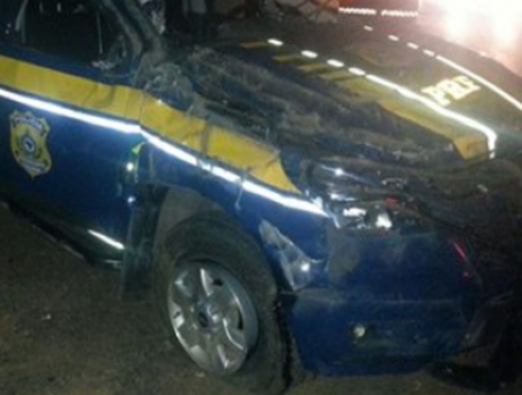 Policiais rodoviários saem feridos em acidente na BR 163