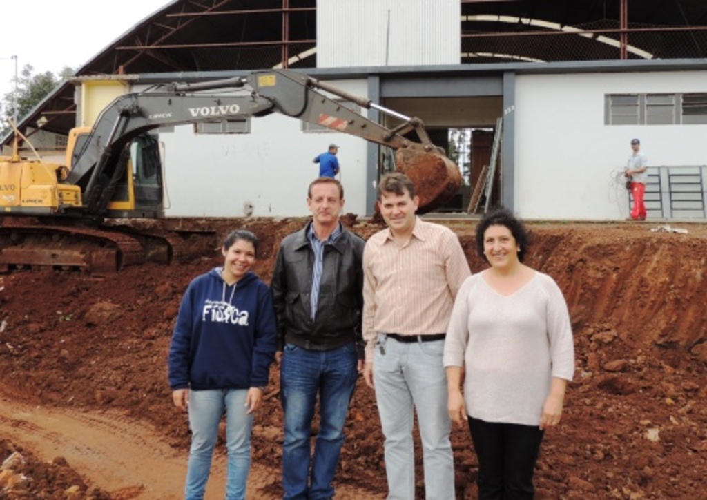 Obras do Ginásio Municipal começaram