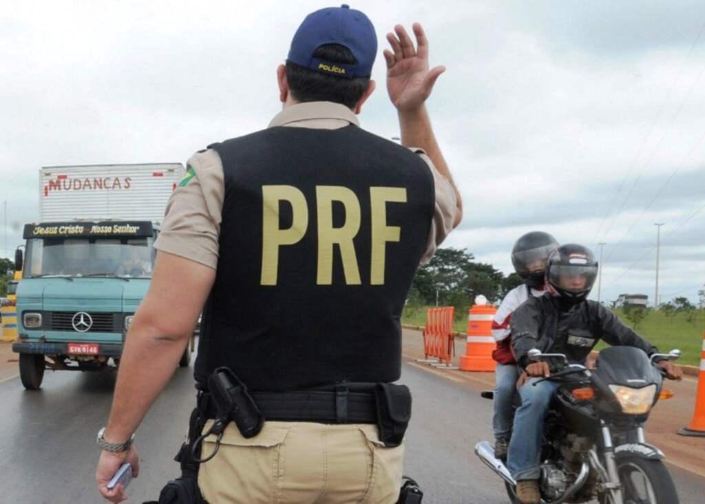 Novos policiais rodoviários federais vão atuar na BR 282