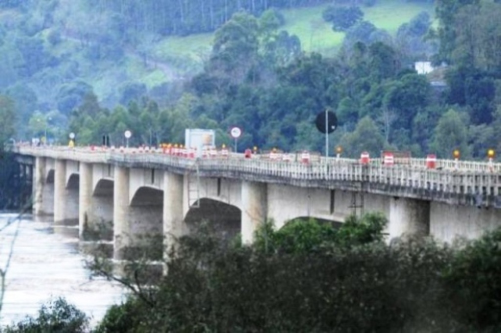 Ponte da BR-386/RS, em Iraí, pode ser reaberta em 20 dias