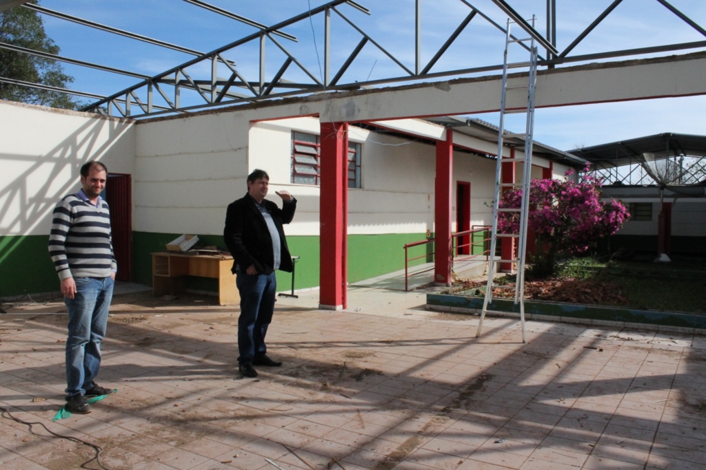 Obras da EEB São Sebastião de São Miguel do Oeste devem ficar prontas em setembro