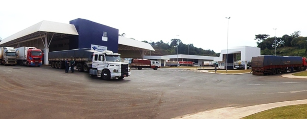 Após quedas, movimento da Aduana volta a crescer